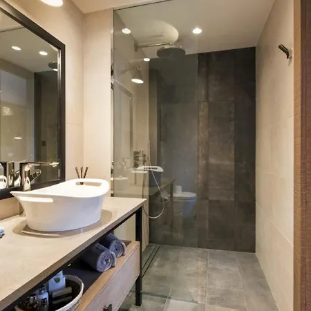 Cornile Apartamento *